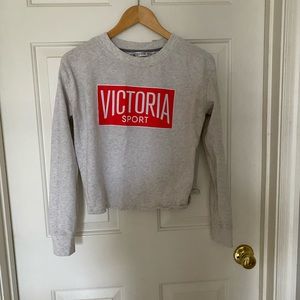 VS Cropped long sleeve sweatshirt 🦋